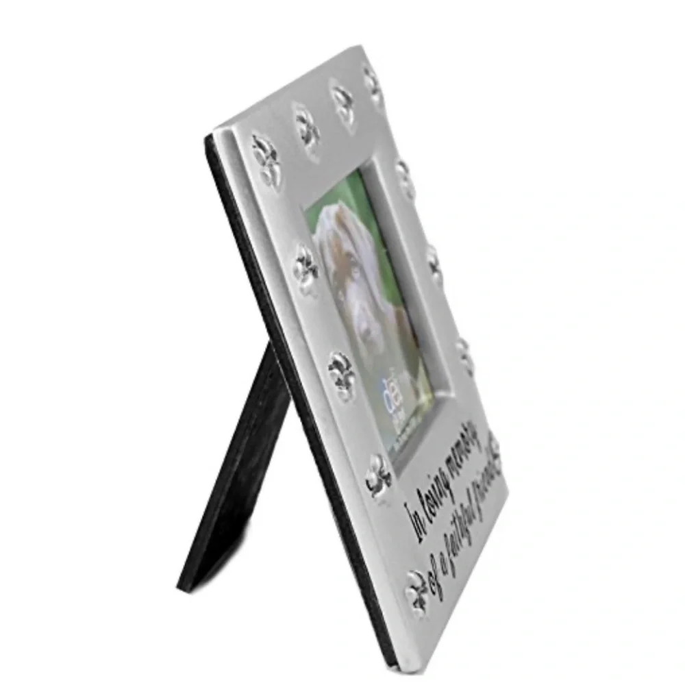 Pet Memorial Picture Frame “In Loving Memory of a Faithful Friend”